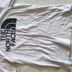 The NORTH FACE T SHIRT